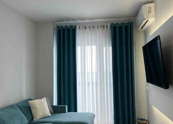 Jur Apartment