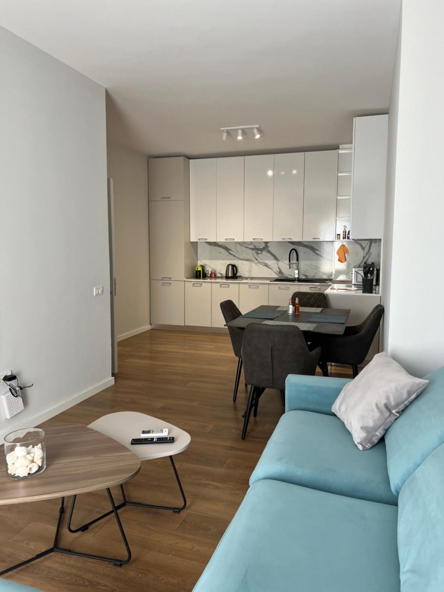 Jur Apartment